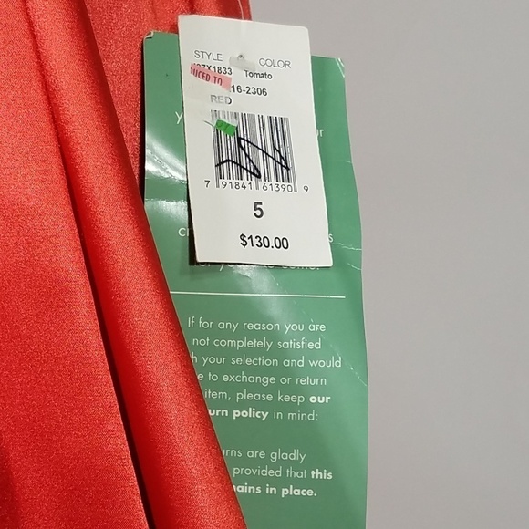 NWT tomato red short prom evening dress juniors 5 - Picture 4 of 8